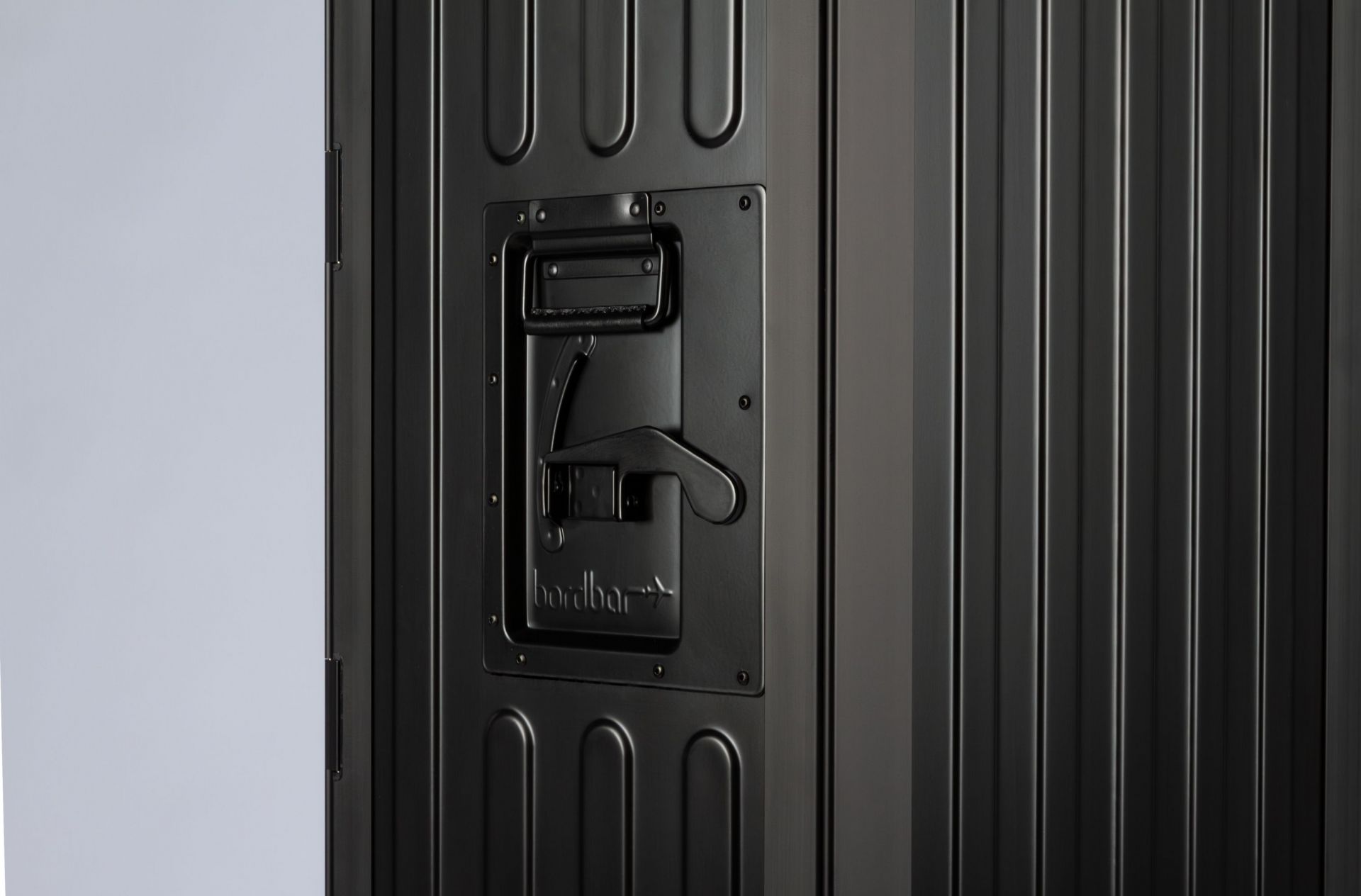 Voyager Flugzeugtrolley Neonblack inkl. Storage Equipment Bordbar