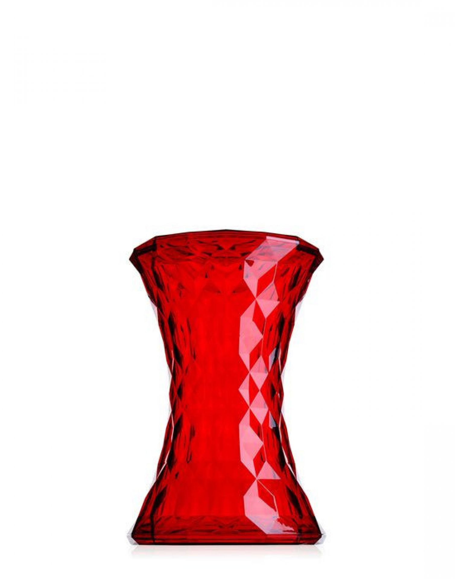 Roter Stone Hocker von Kartell mit Facettenmuster, moderner Designhocker für Wohnzimmer und Garten.