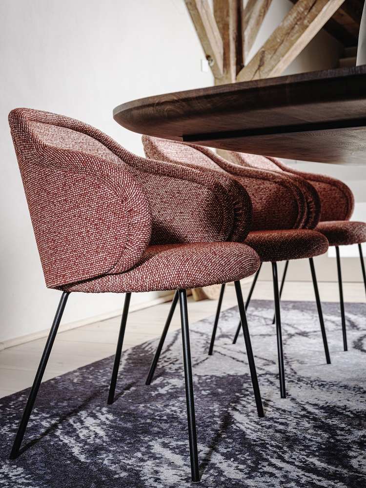 Ona 2020 Curved Armchair Armlehnenstuhl Freifrau Manufaktur