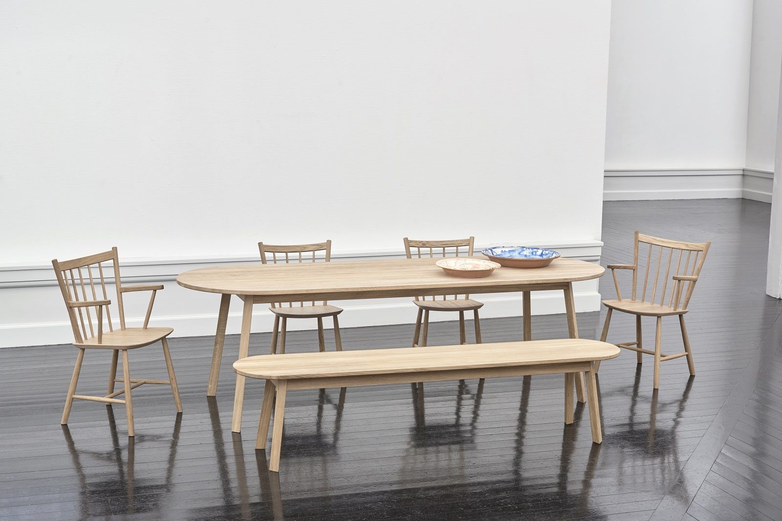 Triangle Leg Table Esstisch Hay