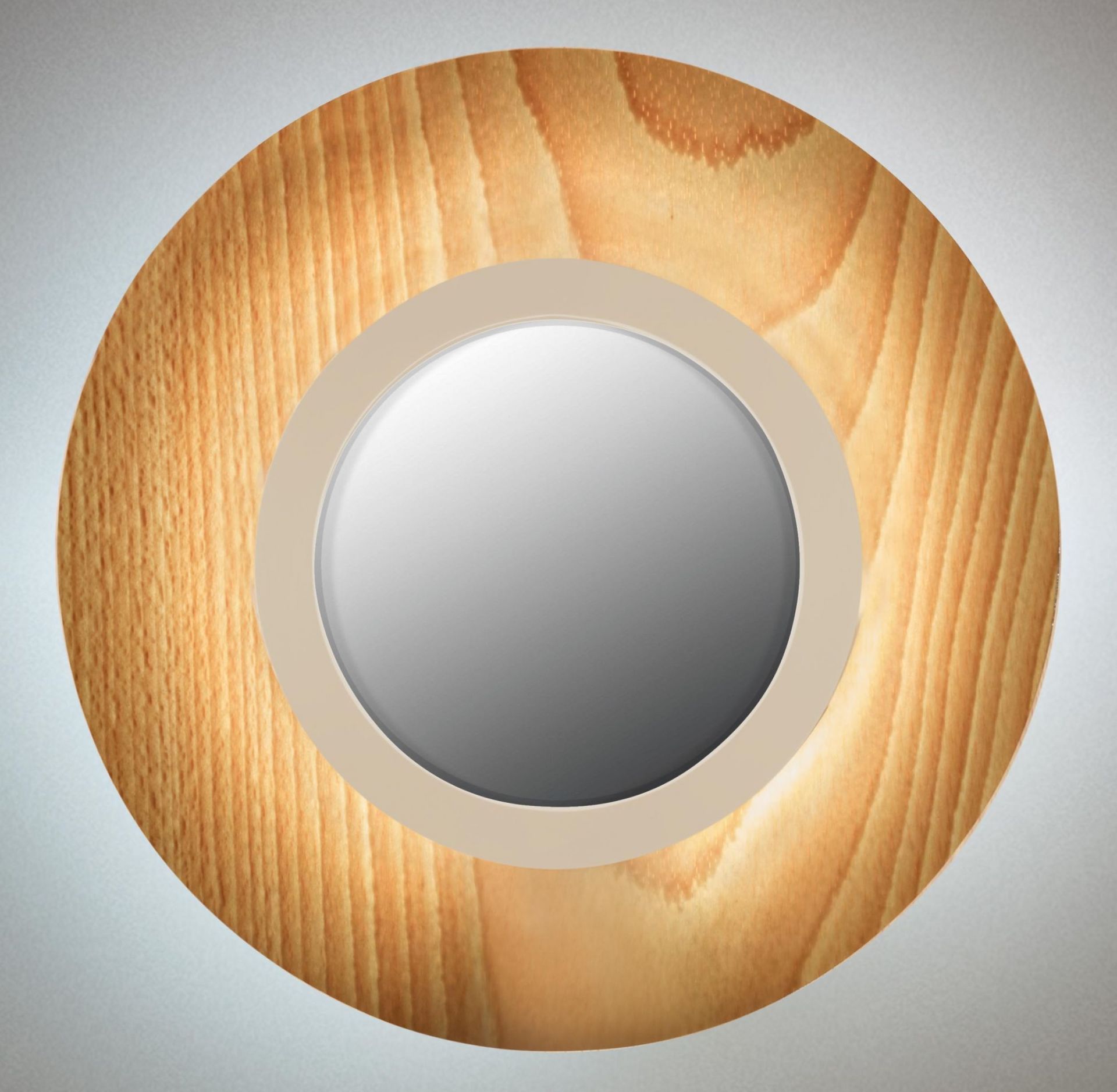 Lens LED Wandleuchte von LZF Lamps: Ovaler Holzring in Buche mit elfenbeinweißem Metalleinsatz.