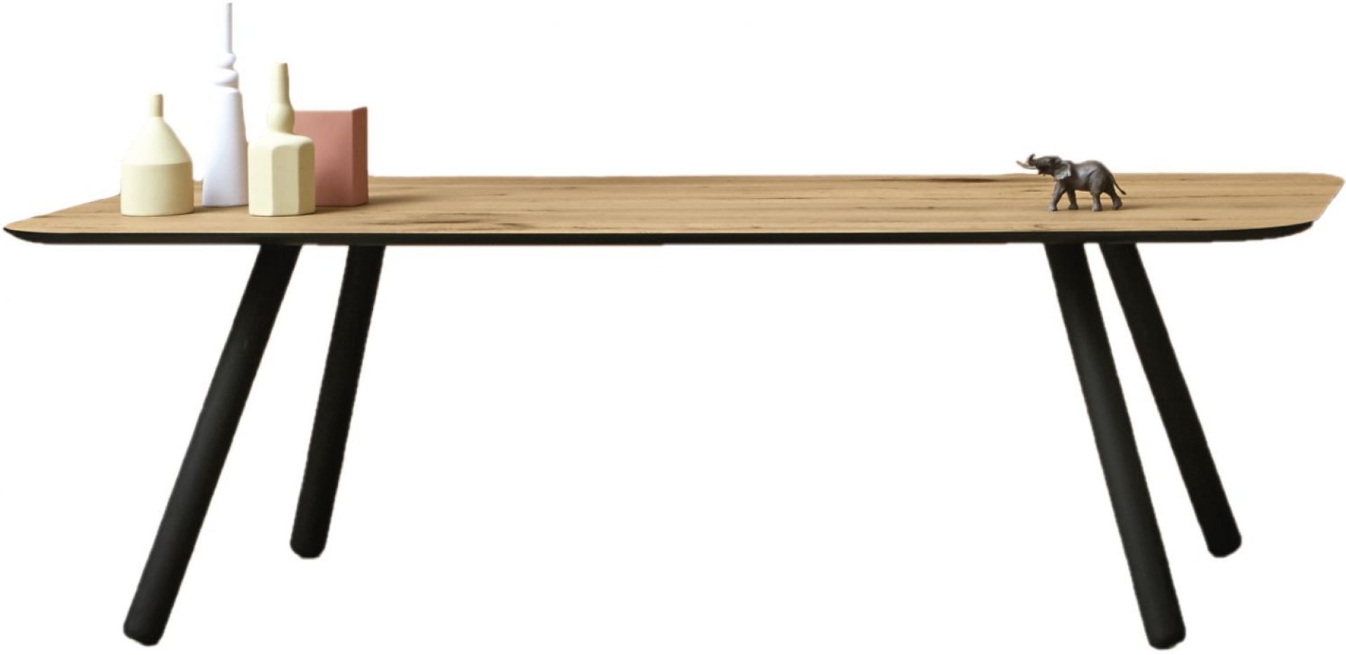 Pixie Tisch mit schwarzen Beinen von Miniforms, 240 cm breit, mit Deko-Objekten.