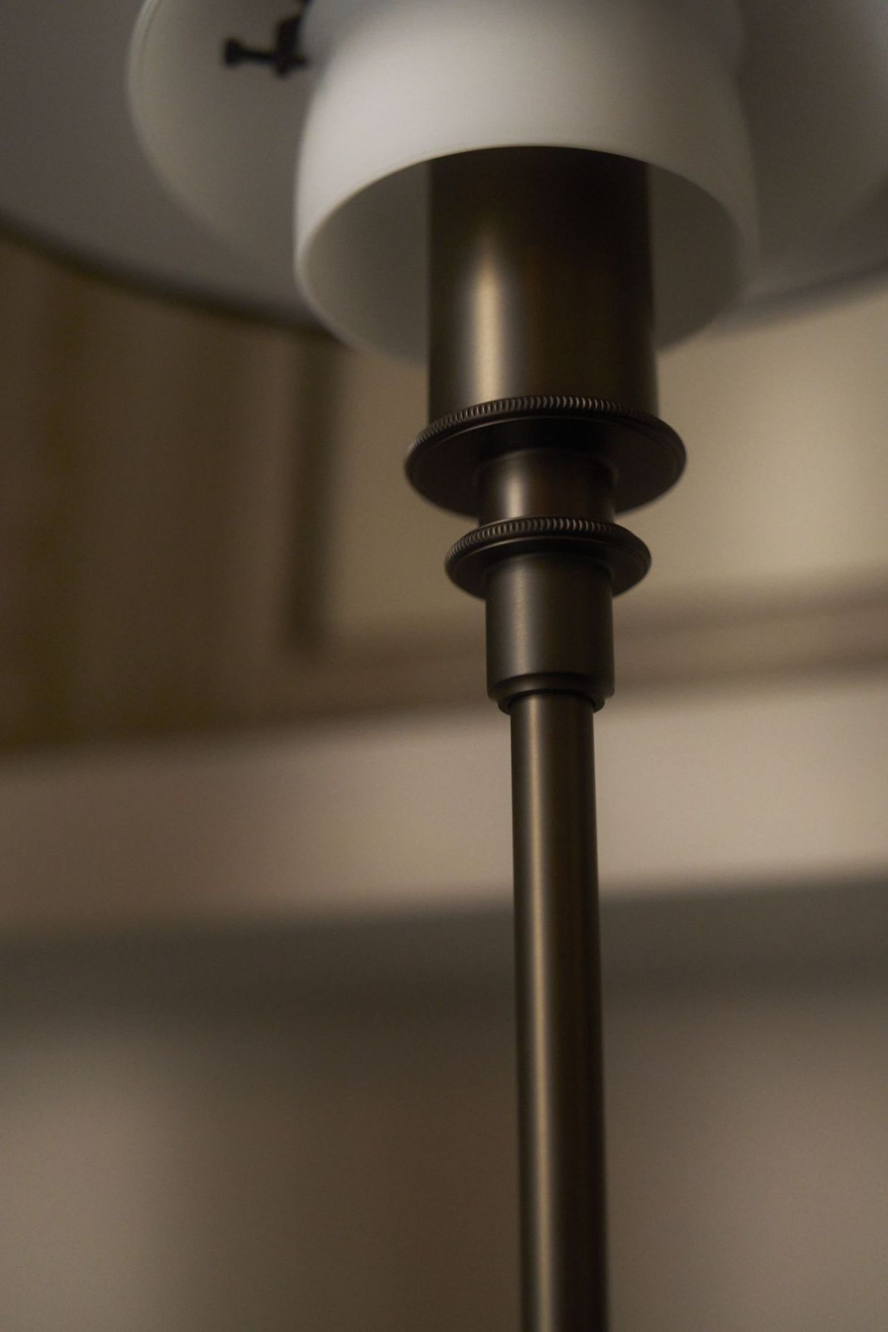 PH 3/2 Aged Brass Opal Tischleuchte Louis Poulsen