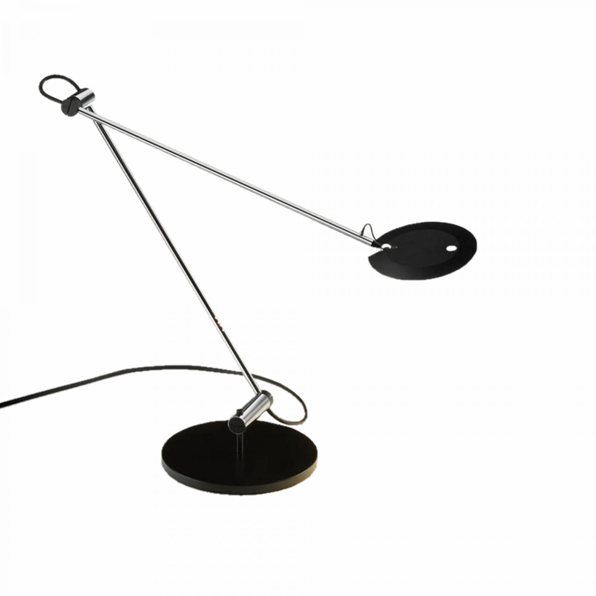 PINA LED Tischleuchte von Baltensweiler, moderne Schreibtischlampe mit schwarzem Fuß und verstellbarem Arm.