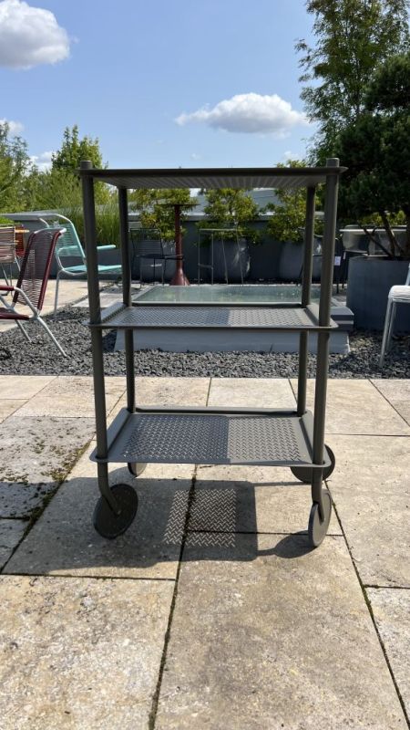 Flow Trolley Servierwagen TAUPE Muuto AUSSTELLLUNGSSTÜCK