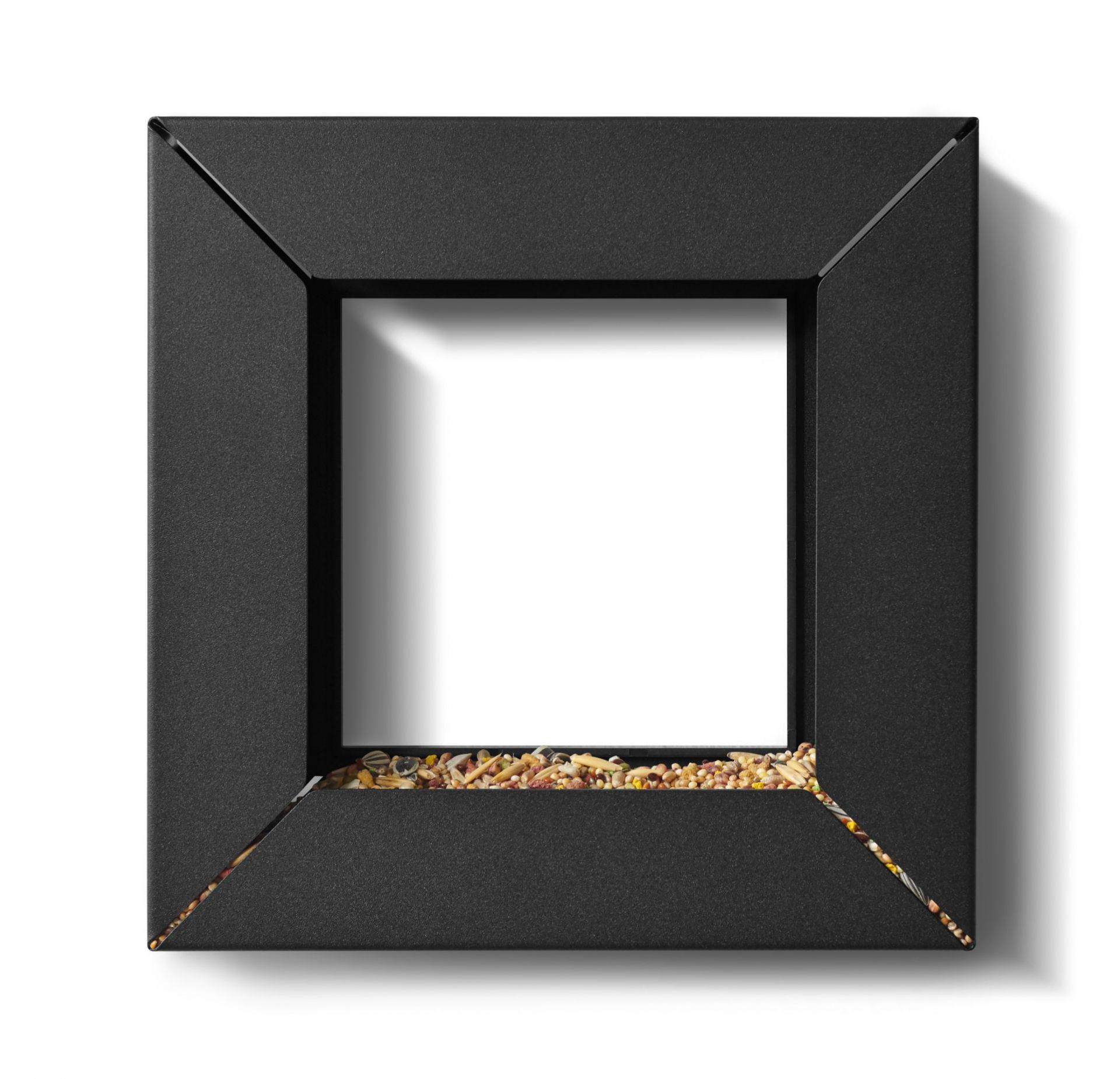 Schwarzer Eva Solo Rahmen Futterspender mit Vogelfutter, modernes Design für Garten und Balkon.