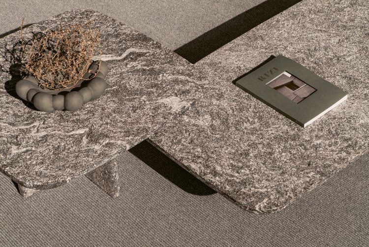 BC20 / BC 20 T-Rox Couchtisch Rechteckig Janua