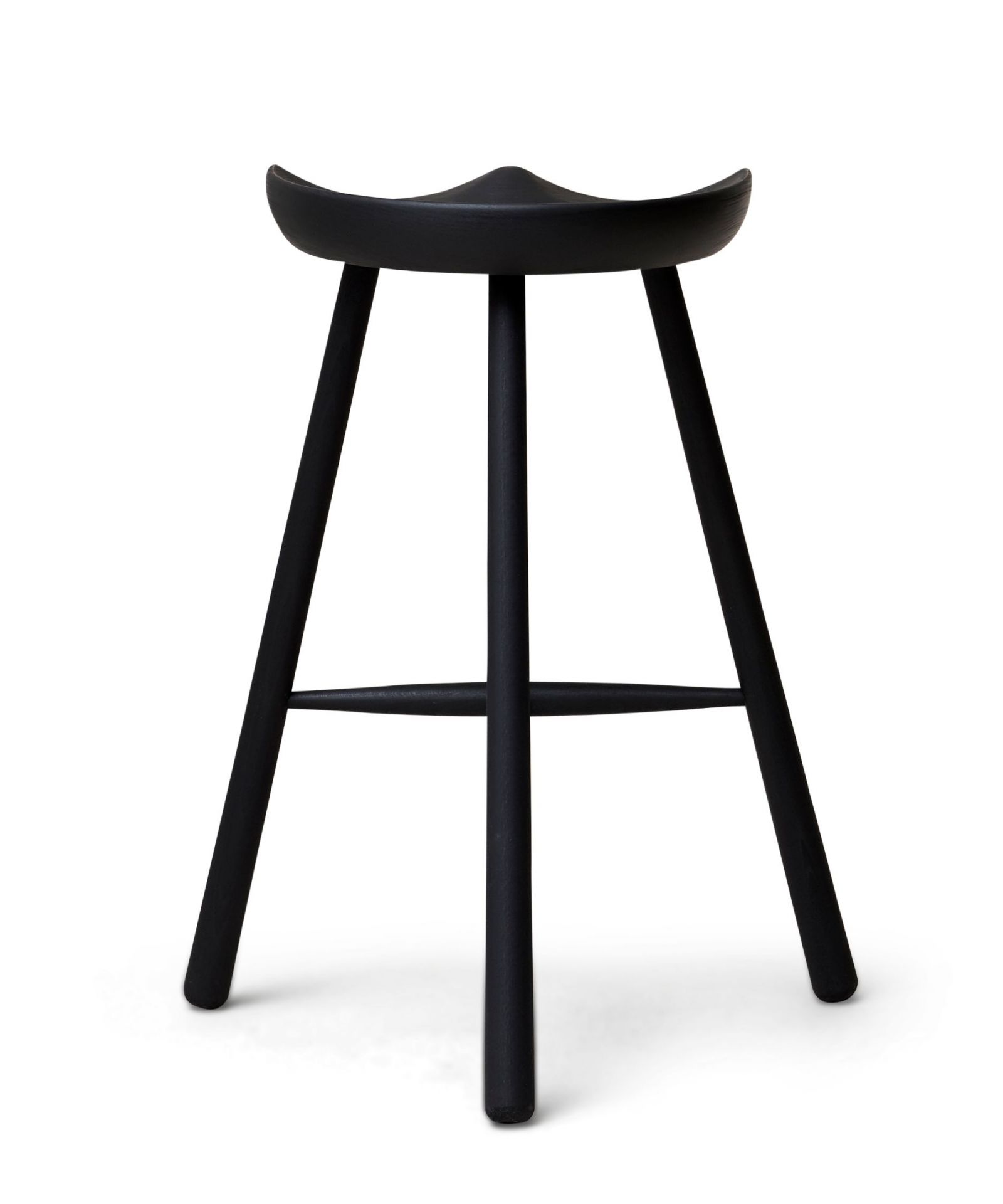 Shoemaker Chair No. 68, Buche schwarz gebeizt, Hocker mit drei Beinen, Sitzmöbel.