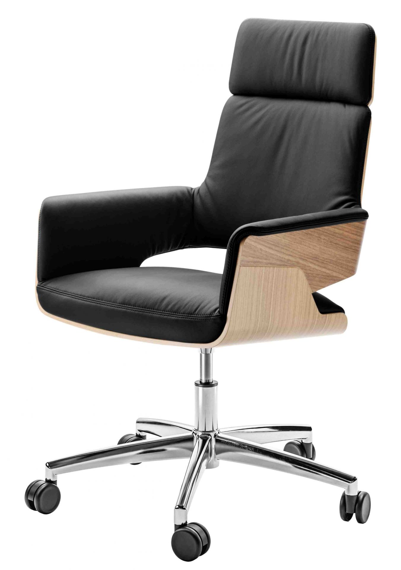 Thonet S 845 Bürostuhl mit schwarzem Leder und Holzarmlehnen auf Rollen.