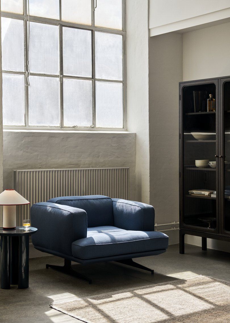 Trace SC88 Schrank / Vitrine AndTradition