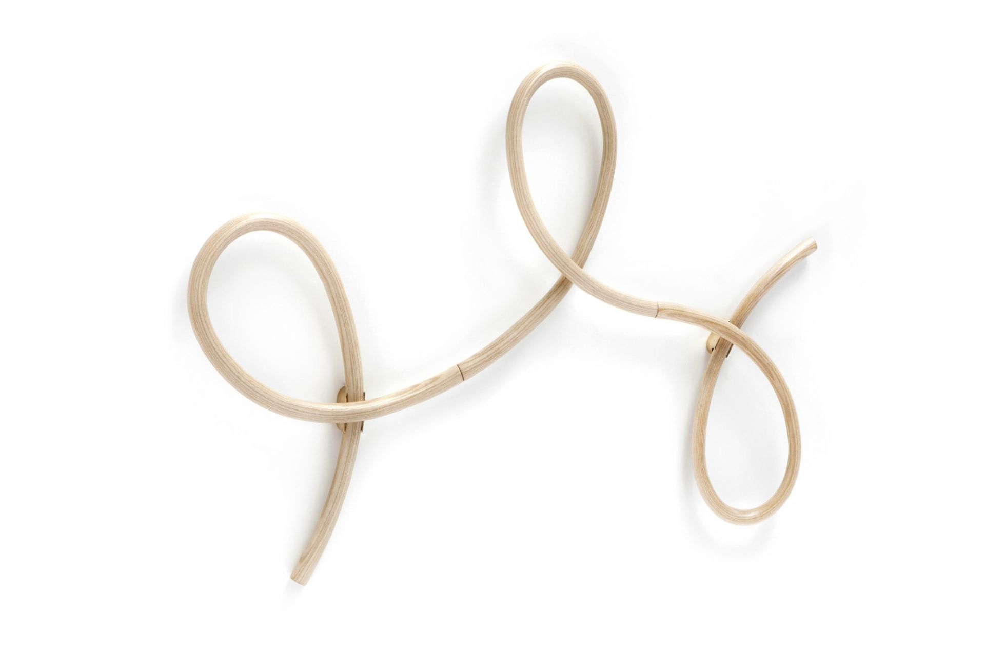 Waltz Wandgarderobe von Wiener GTV Design aus gebogenem Buchenholz, moderne Garderobe für Flur und Diele.