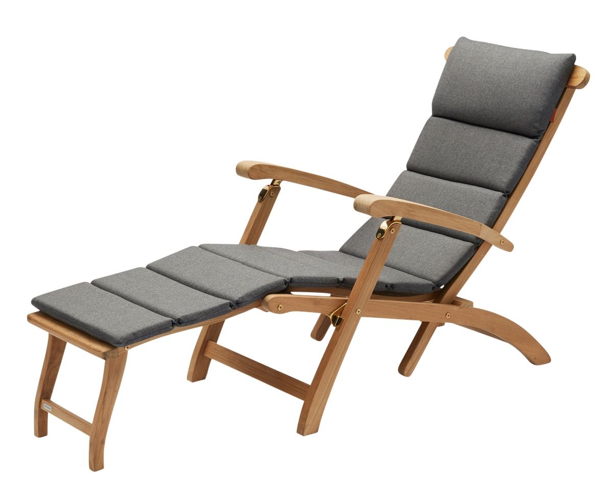 Graues Barriere Liegestuhlkissen für Skagerak Steamer Deck Chair Outdoor Liege aus Holz.