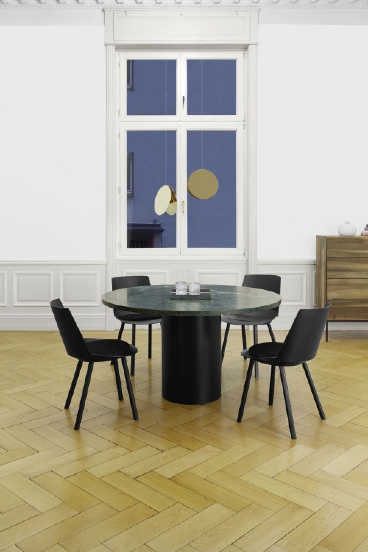 LT05 North Pendelleuchte e15