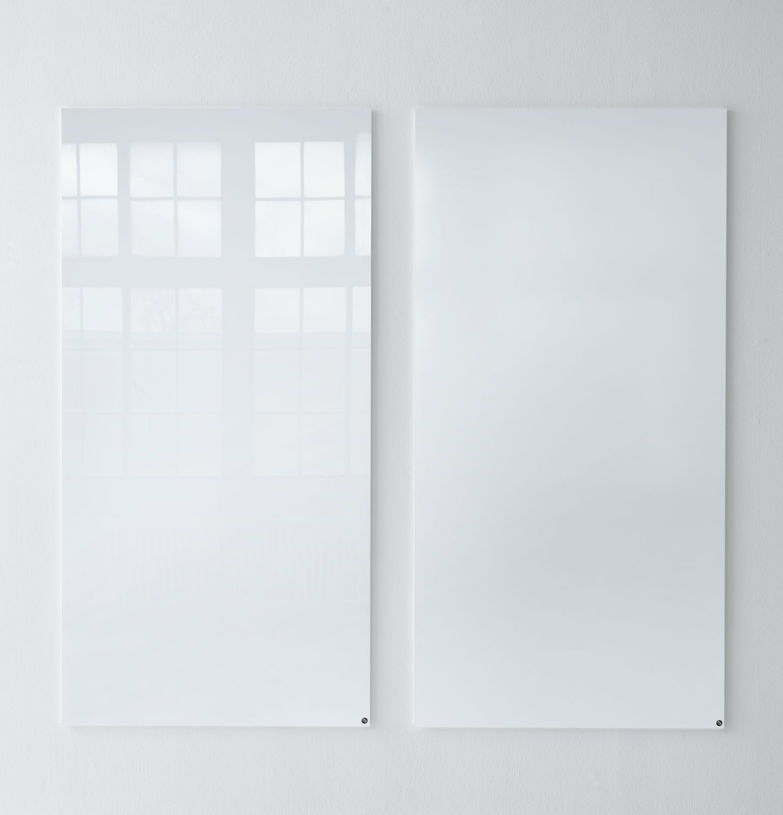 Weiße Chat Board Wandtafel aus Glas, magnetisch, für Büro und Homeoffice.