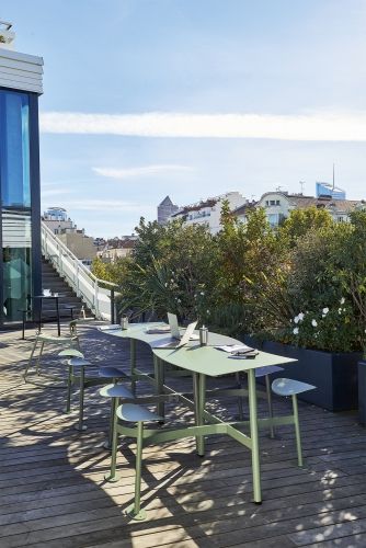 Bolder 3-Sitzer-Tisch mit Sitzflächen Outdoor Fermob MÄNGELEXEMPLAR