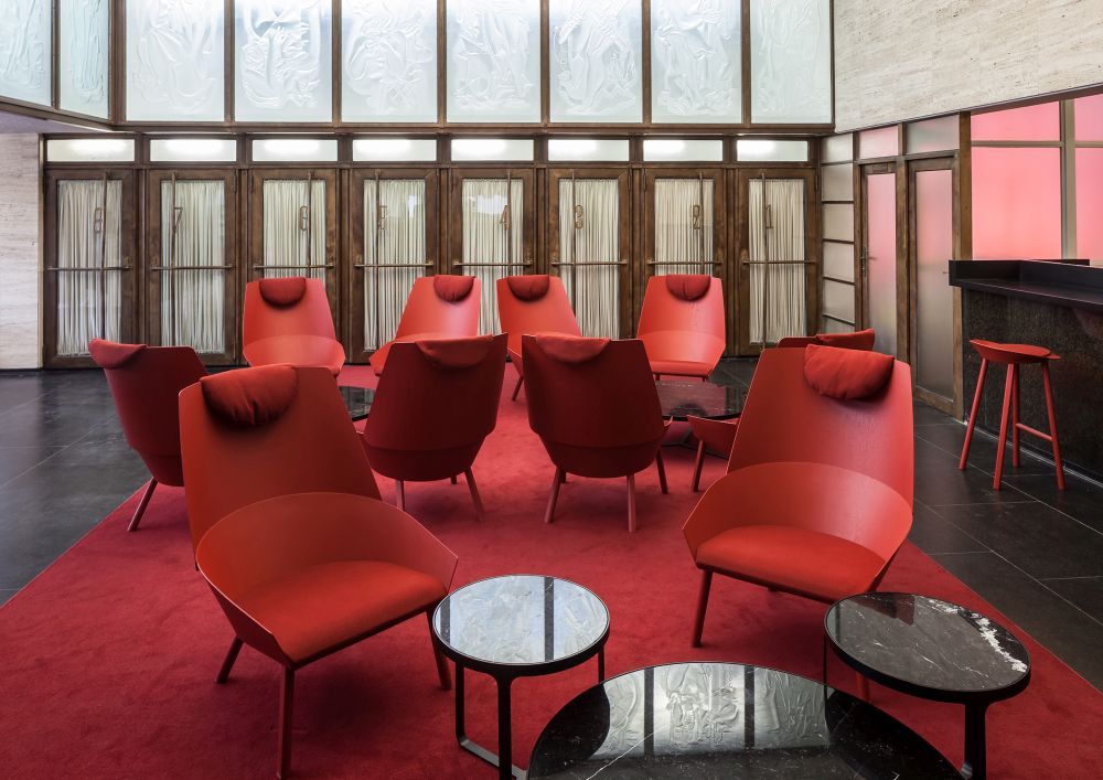 EC03 Eugene Sessel e15