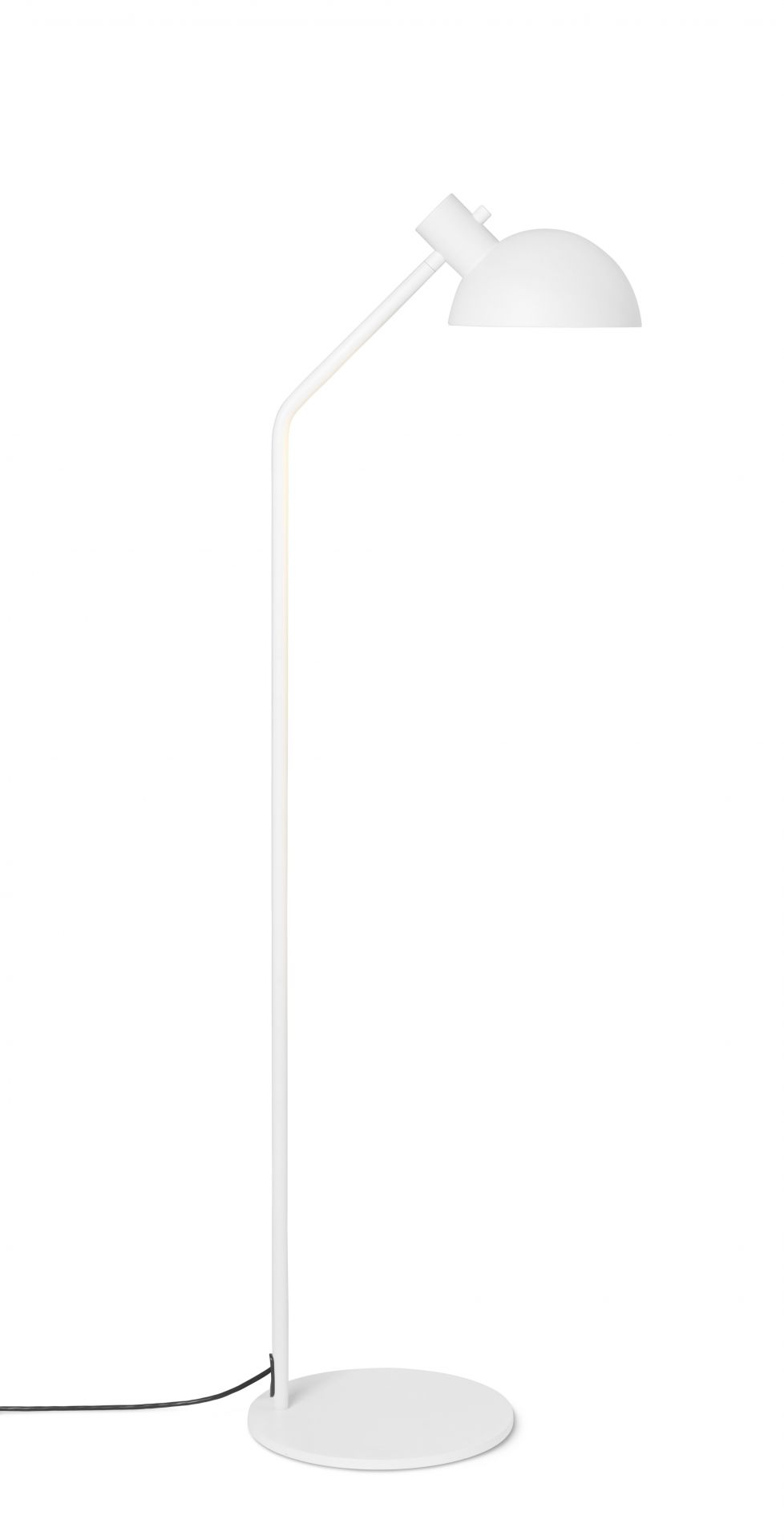 Weiße MO320 Stehleuchte von Carl Hansen & Søn mit rundem Fuß und Lampenschirm.