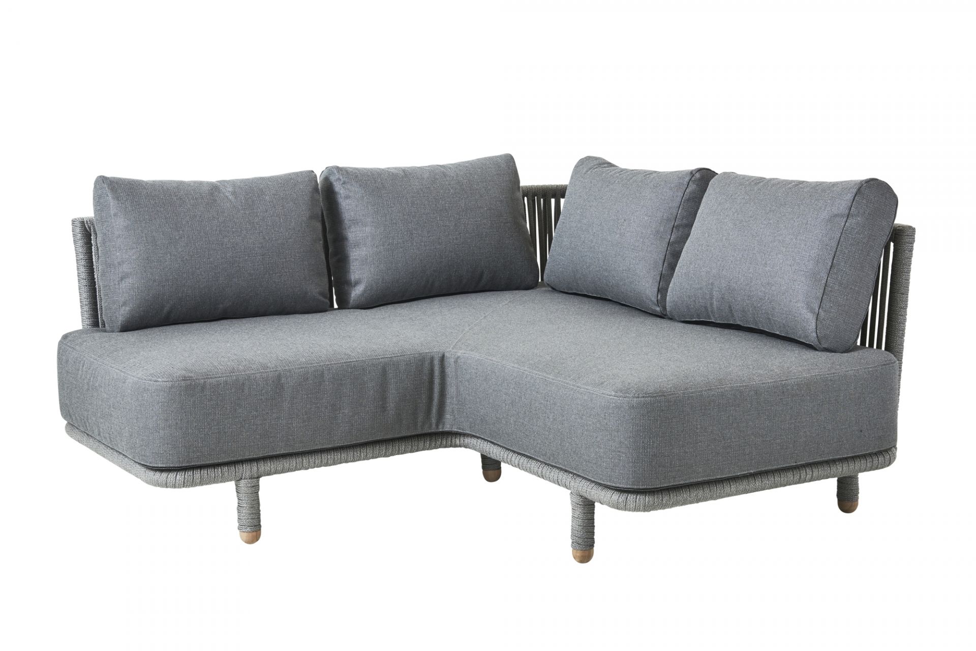 Graues Cane-Line Moments Outdoor Sofa Eckmodul mit Kissen für Garten und Terrasse.