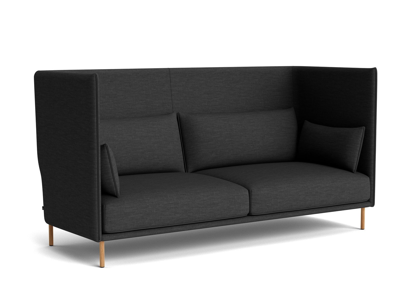 Schwarzes Silhouette Sofa von Hay mit hoher Rückenlehne und zwei Kissen. Modernes Design.