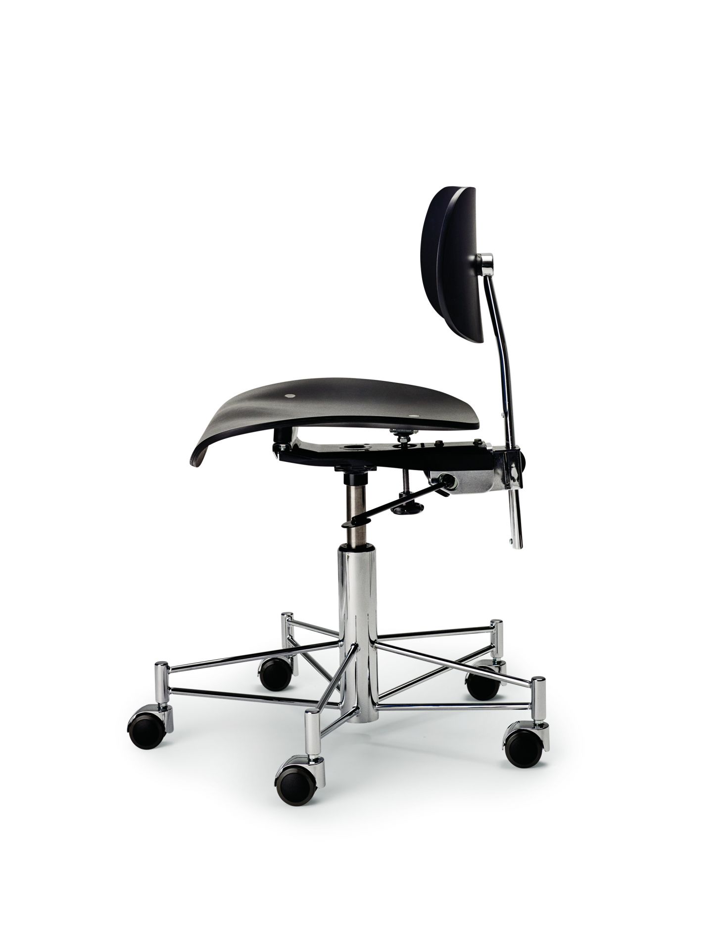 SBG 197 R Drehstuhl von Wilde+Spieth, ergonomischer Bürostuhl mit Rollen und Rückenlehne.