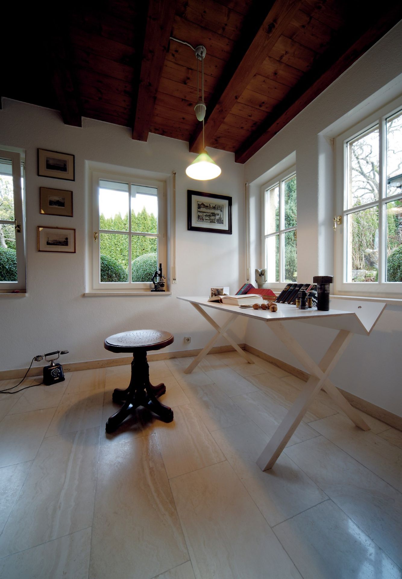 Kant Schreibtisch Nils Holger Moormann