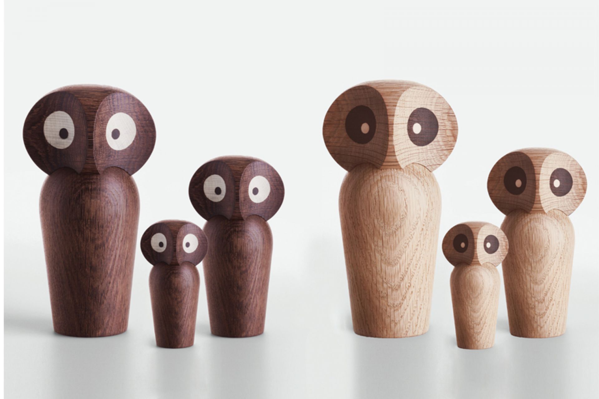 Holzfiguren Eulen: Architectmade Owl Eule Holzfigur EINZELSTÜCK in dunklem und hellem Holz. Dekorative Holzobjekte.