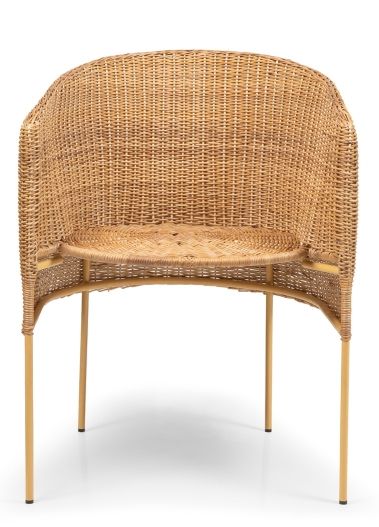 Caribe Stuhl: Naturfarbener Outdoor Esszimmerstuhl aus Rattan mit gelben Beinen. Gartenmöbel im Detail.