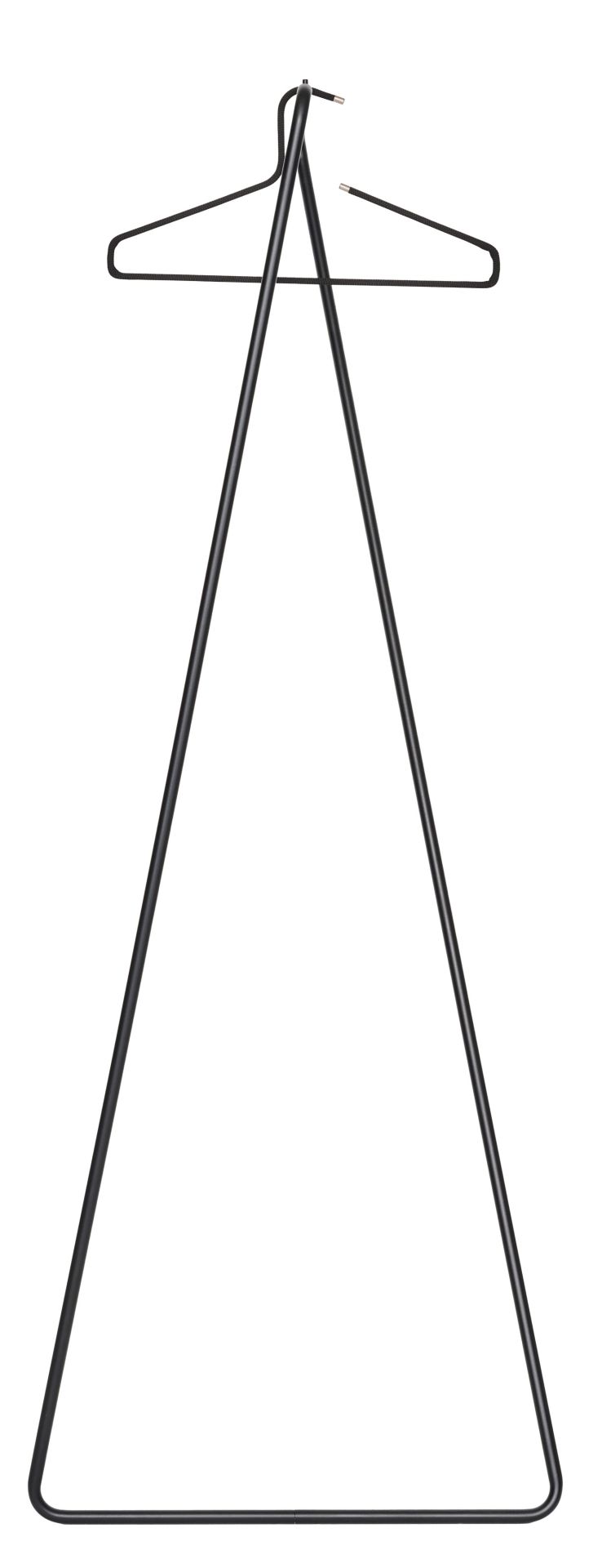 Schwarze Linnea Wandgarderobe von Schönbuch mit minimalistischem Design und Kleiderbügel für Jacken und Mäntel.