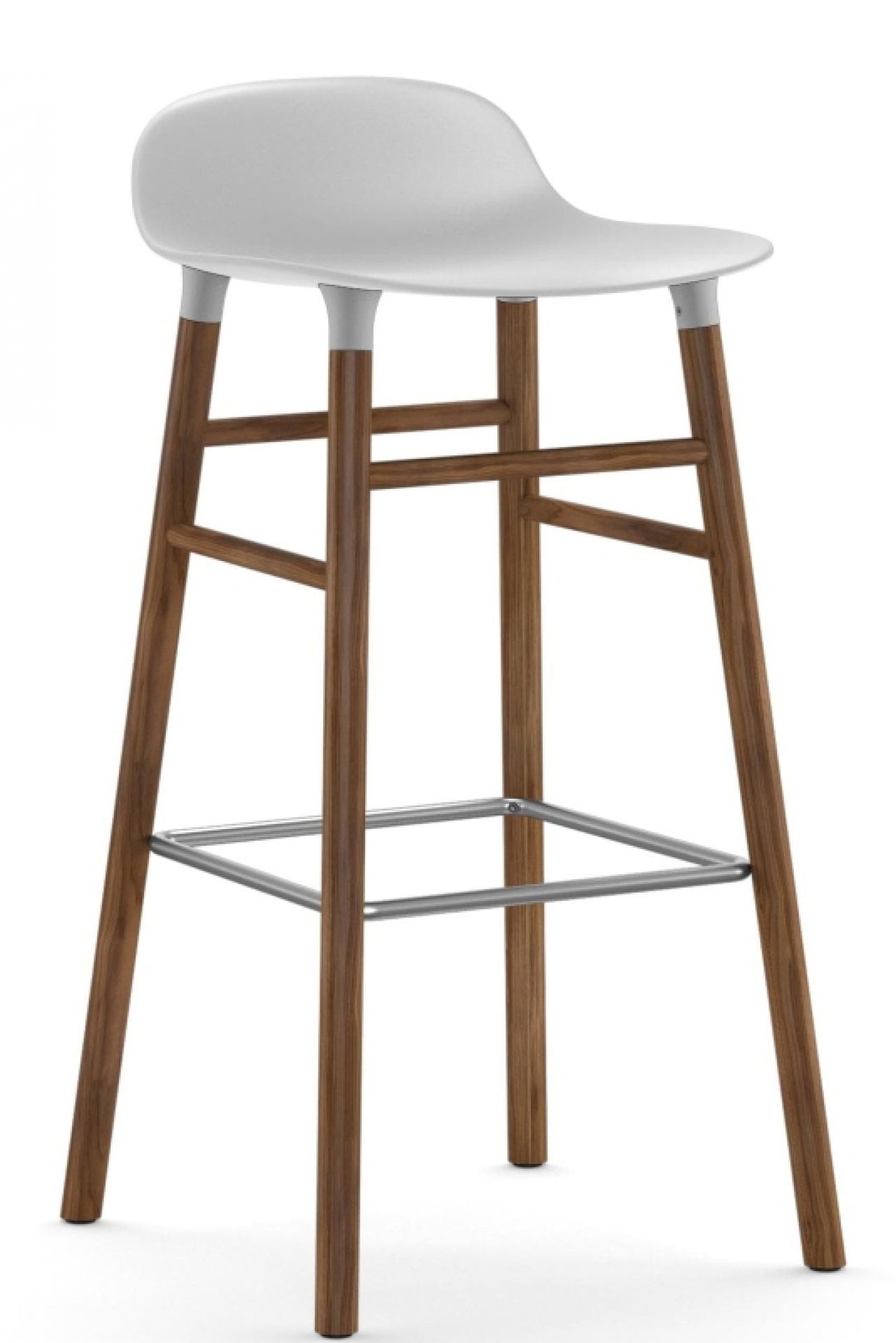 Form Barstool Barhocker von Normann Copenhagen mit weißer Sitzfläche und Holzgestell, Höhe 75 cm.