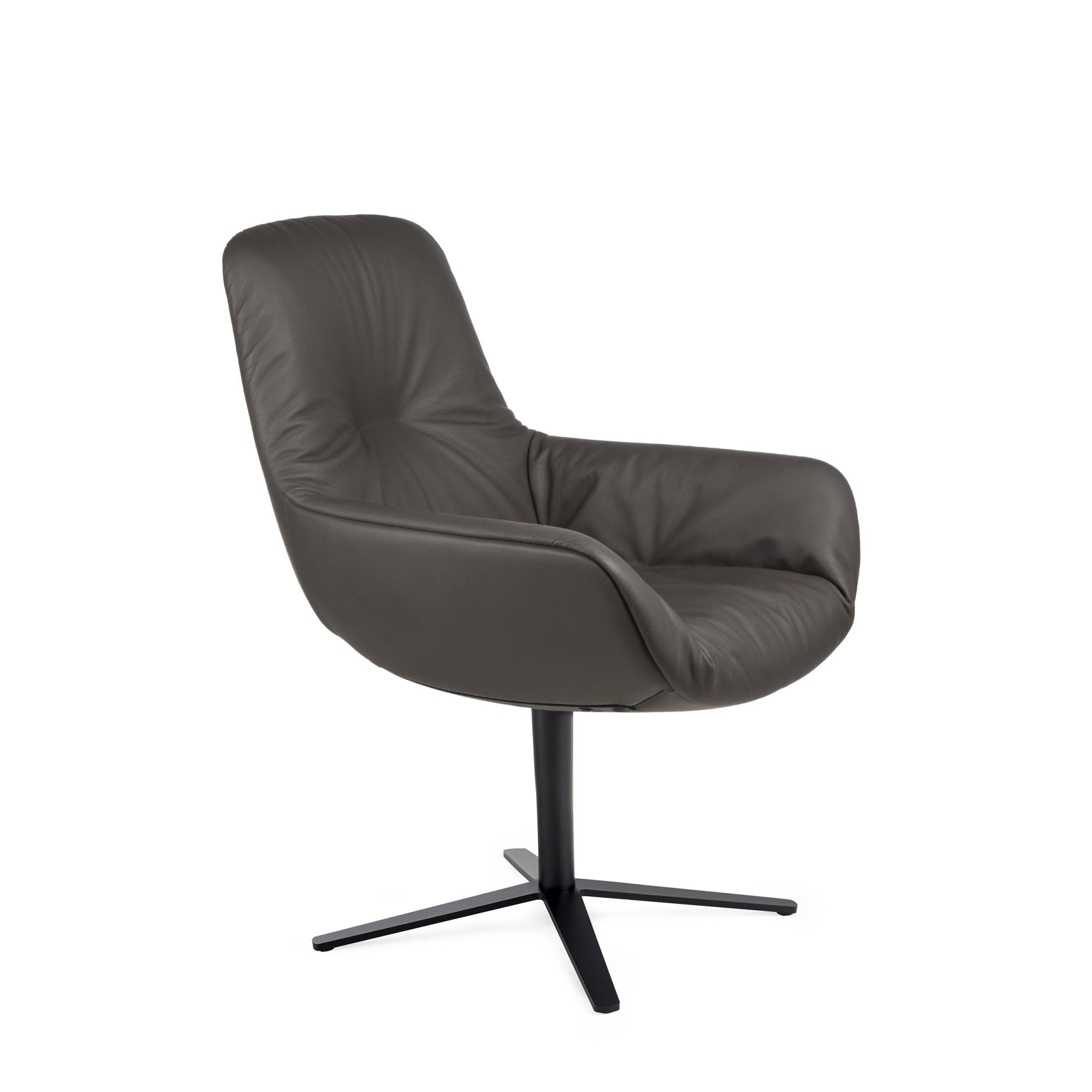 Leya Grand Lounge Sessel von Freifrau Manufaktur in grauem Leder mit schwarzem Drehfuß.