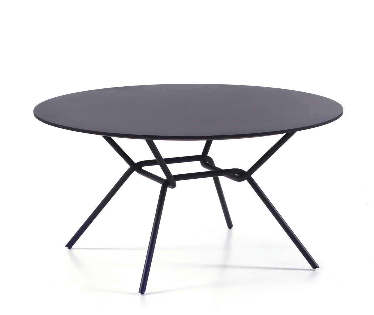 Schwarzer Strain Tisch von Prostoria, runder Esstisch für Innen und Außen, modernes Design.