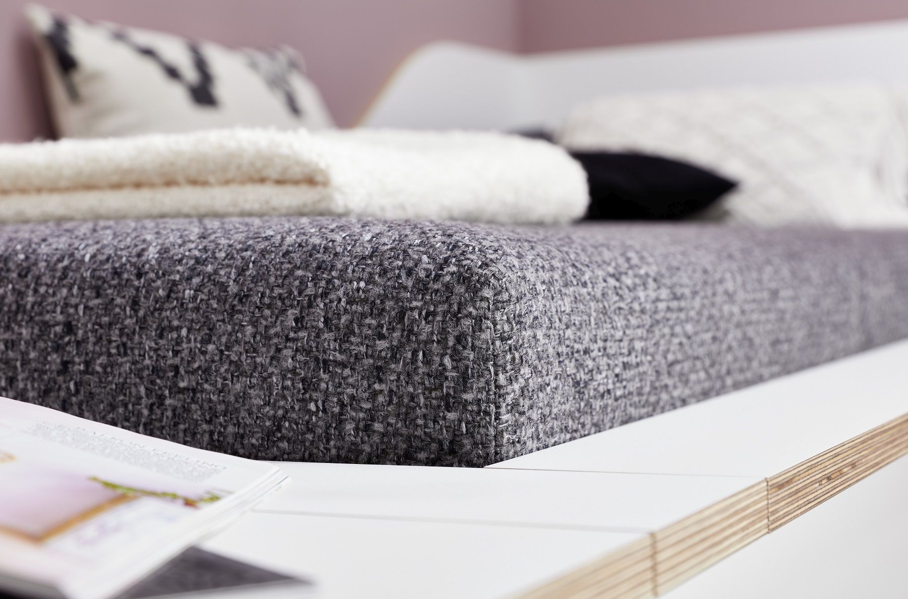 Plane Einzelbett Links Müller Möbelwerkstätten