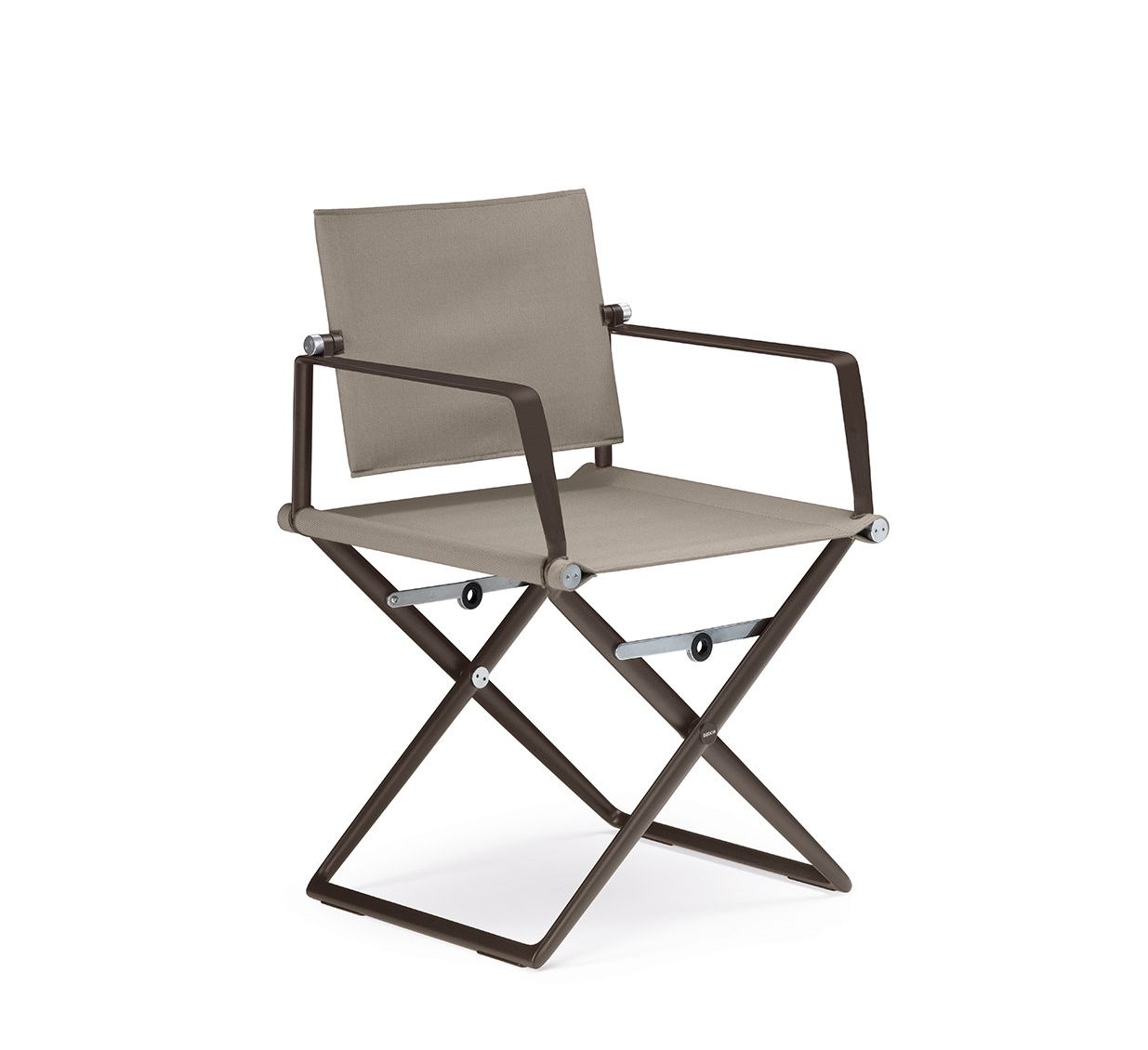 SeaX Armchair von Dedon: Moderner Armlehnstuhl mit Stoffbezug und braunem Gestell. Gartenmöbel für stilvolles Outdoor-Wohnen.