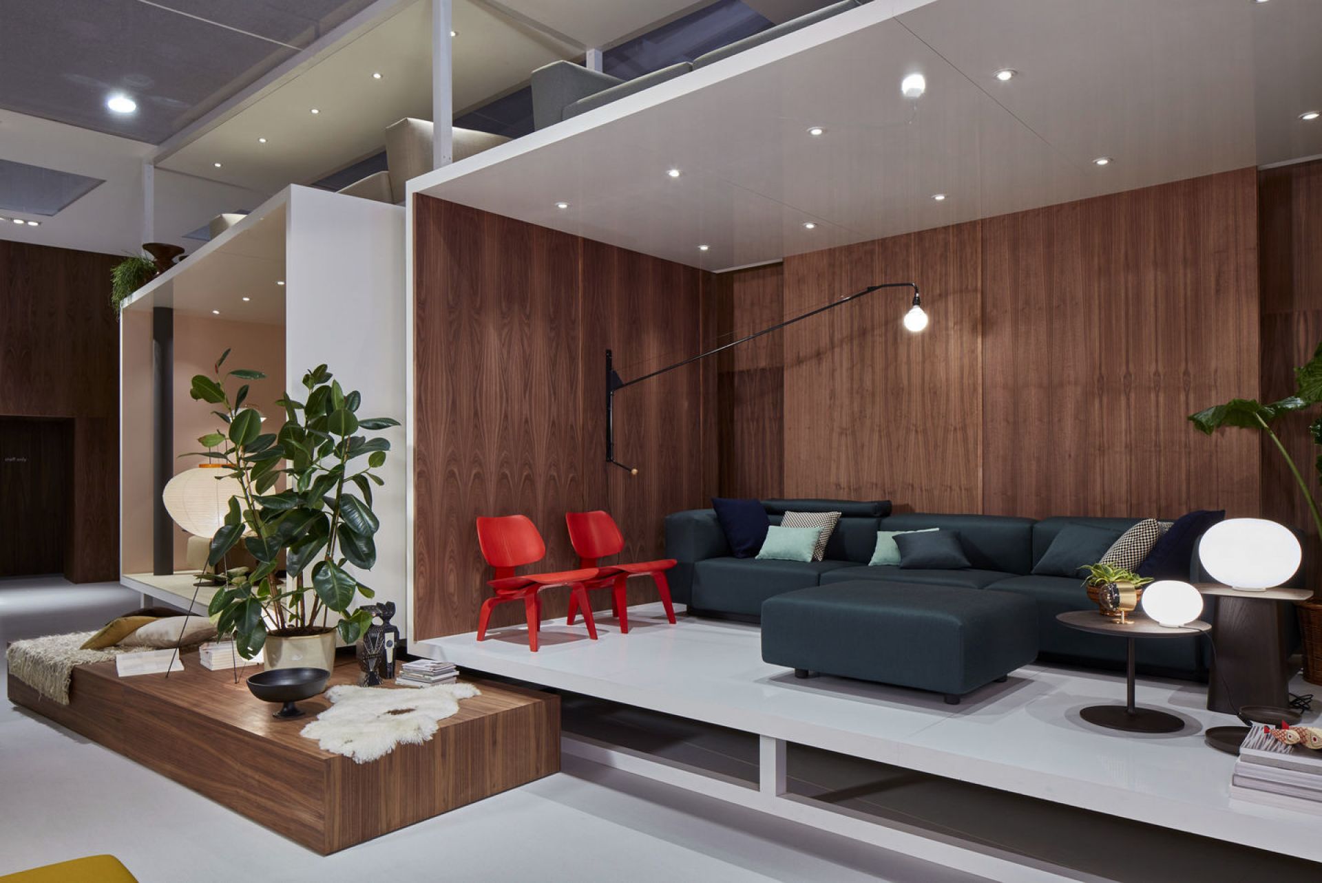 Occasional Low Table Beistelltisch Vitra