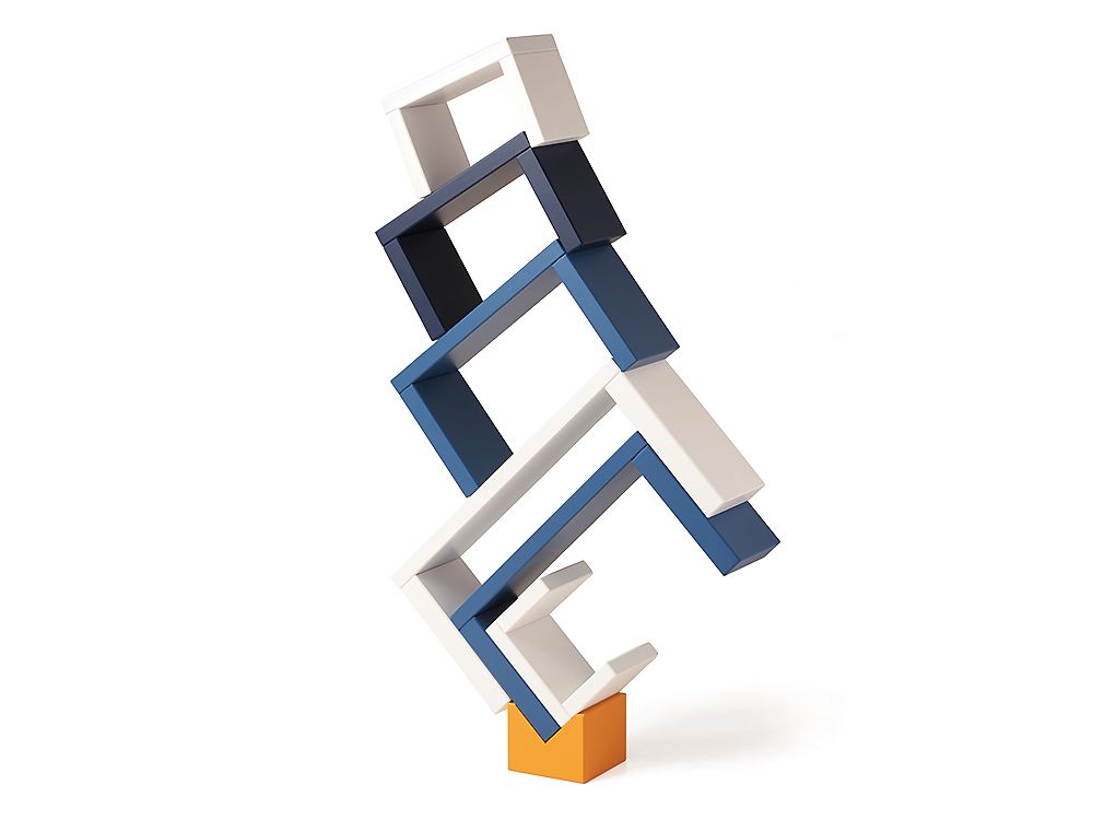 Bauhaus Corus Steckspiel von Naef: Abstrakte Skulptur aus bunten, gestapelten Holzrahmen auf orangefarbenem Sockel.