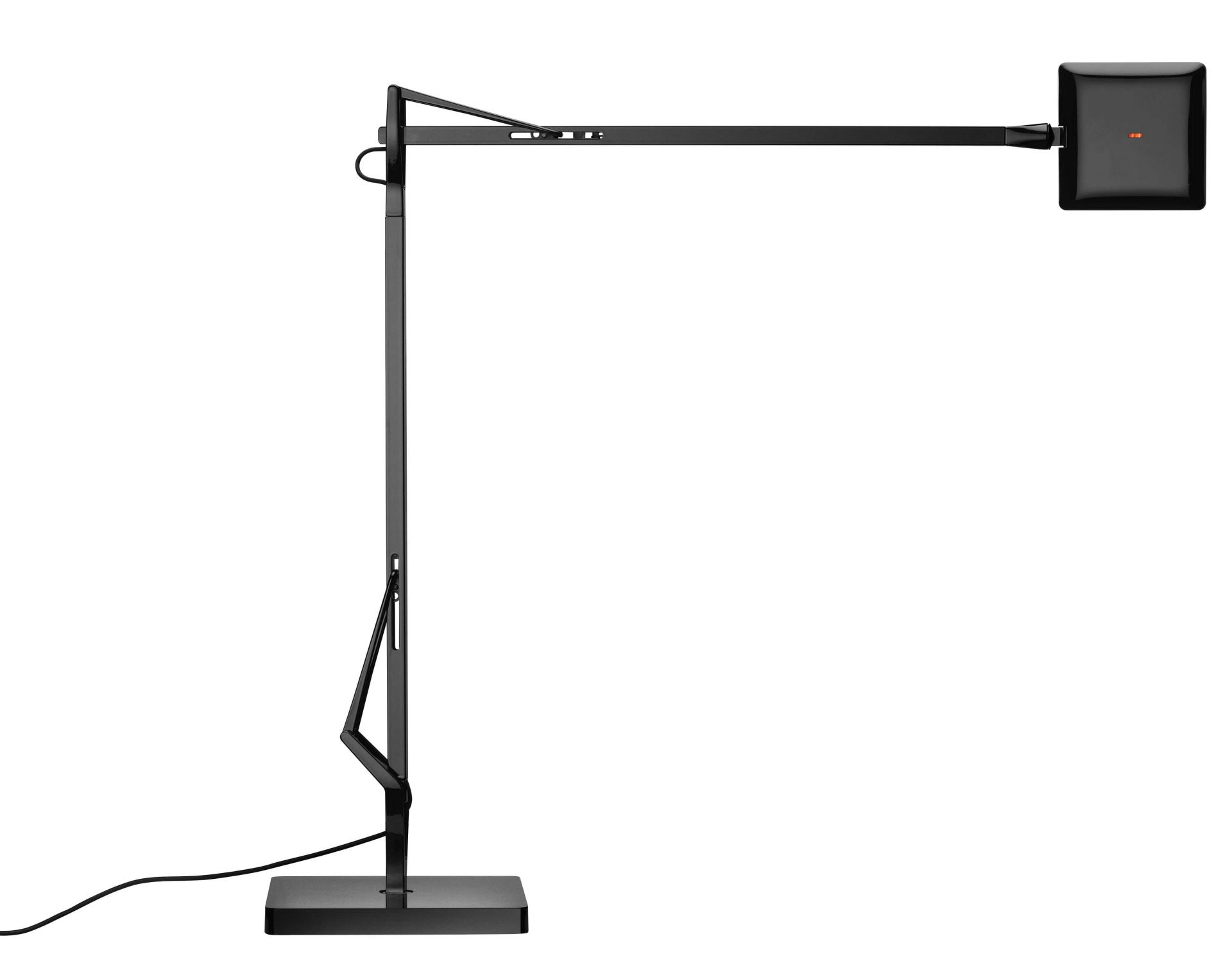 Schwarze Kelvin Edge Tischleuchte von Flos: Moderne LED-Schreibtischlampe mit verstellbarem Arm.