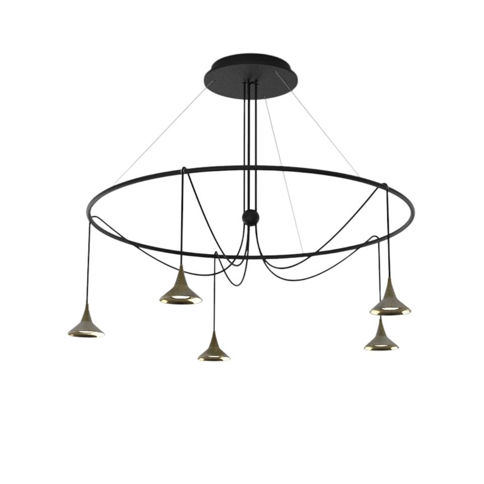 Unterlinden Chandelier Ring Kronleuchter von Artemide, moderne Hängeleuchte mit Messingdetails und warmweißem Licht (2700K).