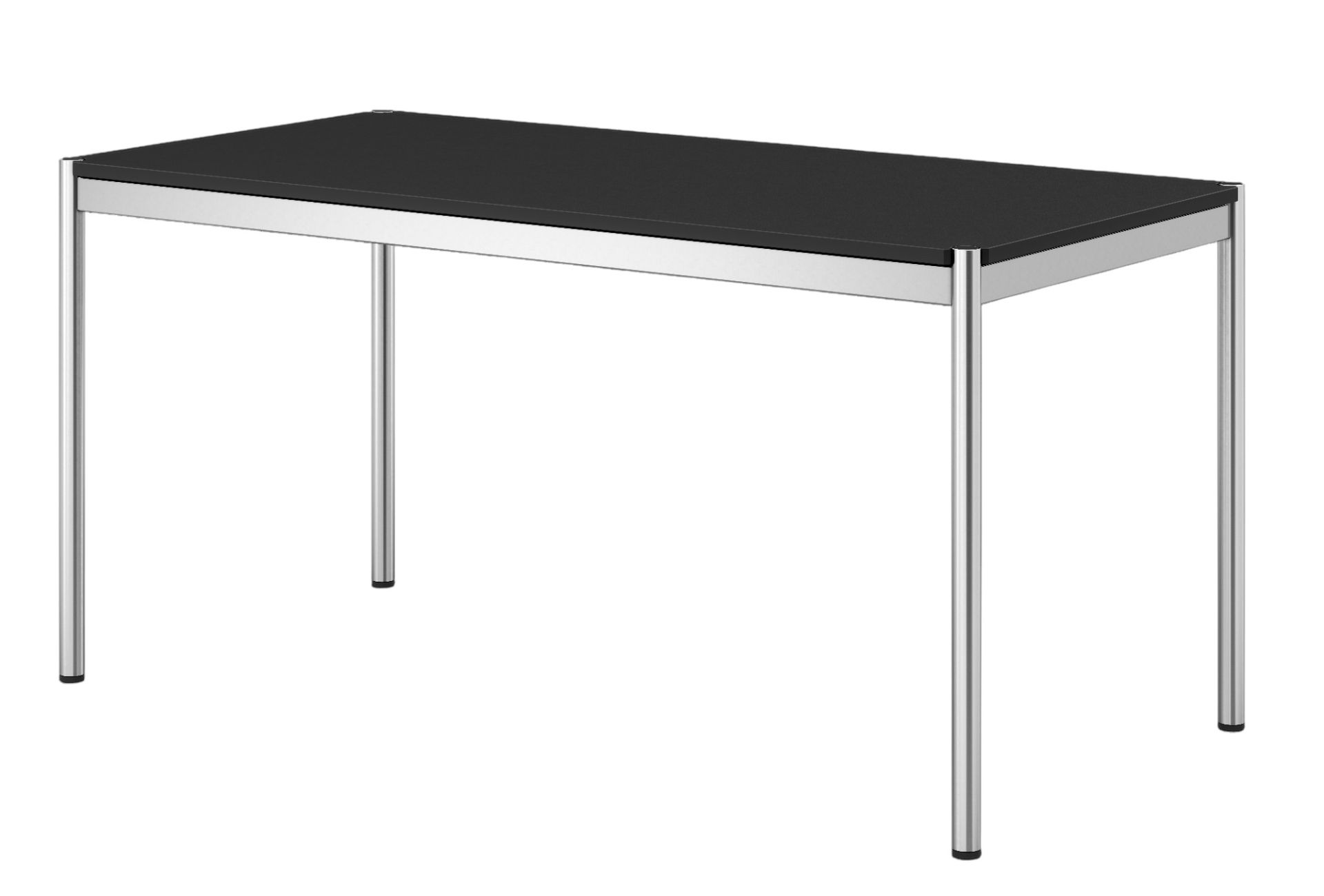 USM Haller Tisch mit schwarzer Linoleum-Tischplatte und verchromtem Gestell, ideal als Bürotisch oder Esstisch.