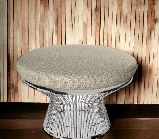 Platner Easy Ottoman von Knoll International mit beigem Polster und verchromtem Drahtgestell.