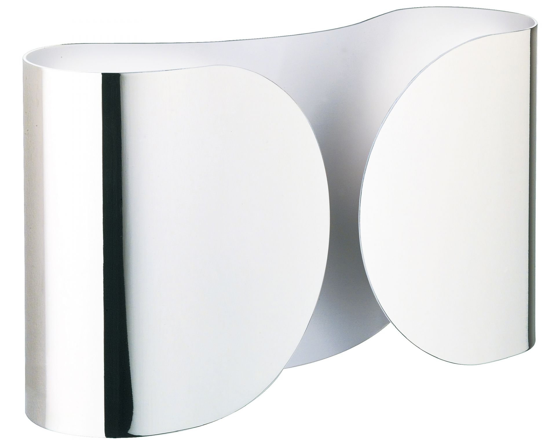 Foglio Wandleuchte Chrom von Flos: Moderne, gebogene Wandlampe aus glänzendem Chrom.