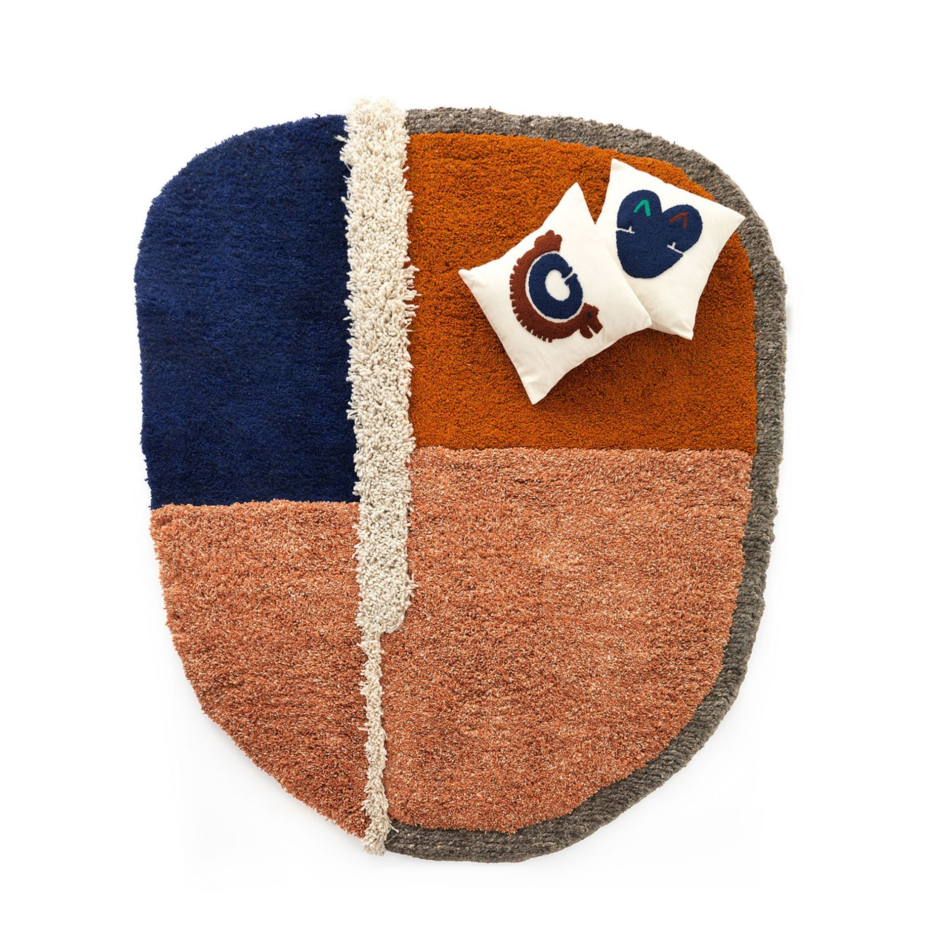 Ames Teppich Nudo large, mehrfarbig mit Kissen, moderner Designer Teppich für Wohnzimmer.