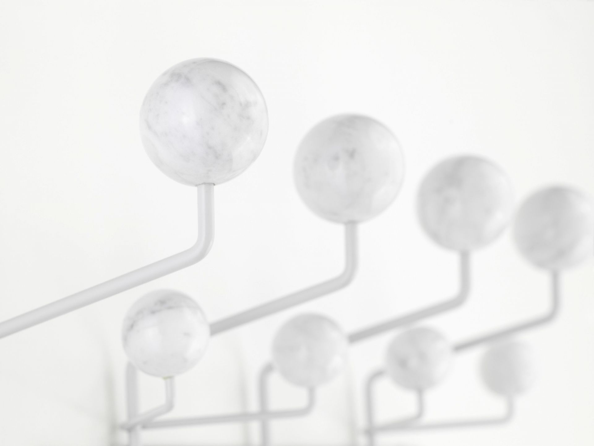 Eames Hang it all Garderobe Marmor Vitra LIMITED EDITION
