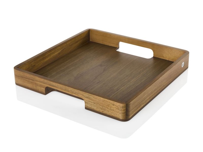 Quadratisches Serviertablett aus Holz mit Griffen, ideal für Küche und Esszimmer.