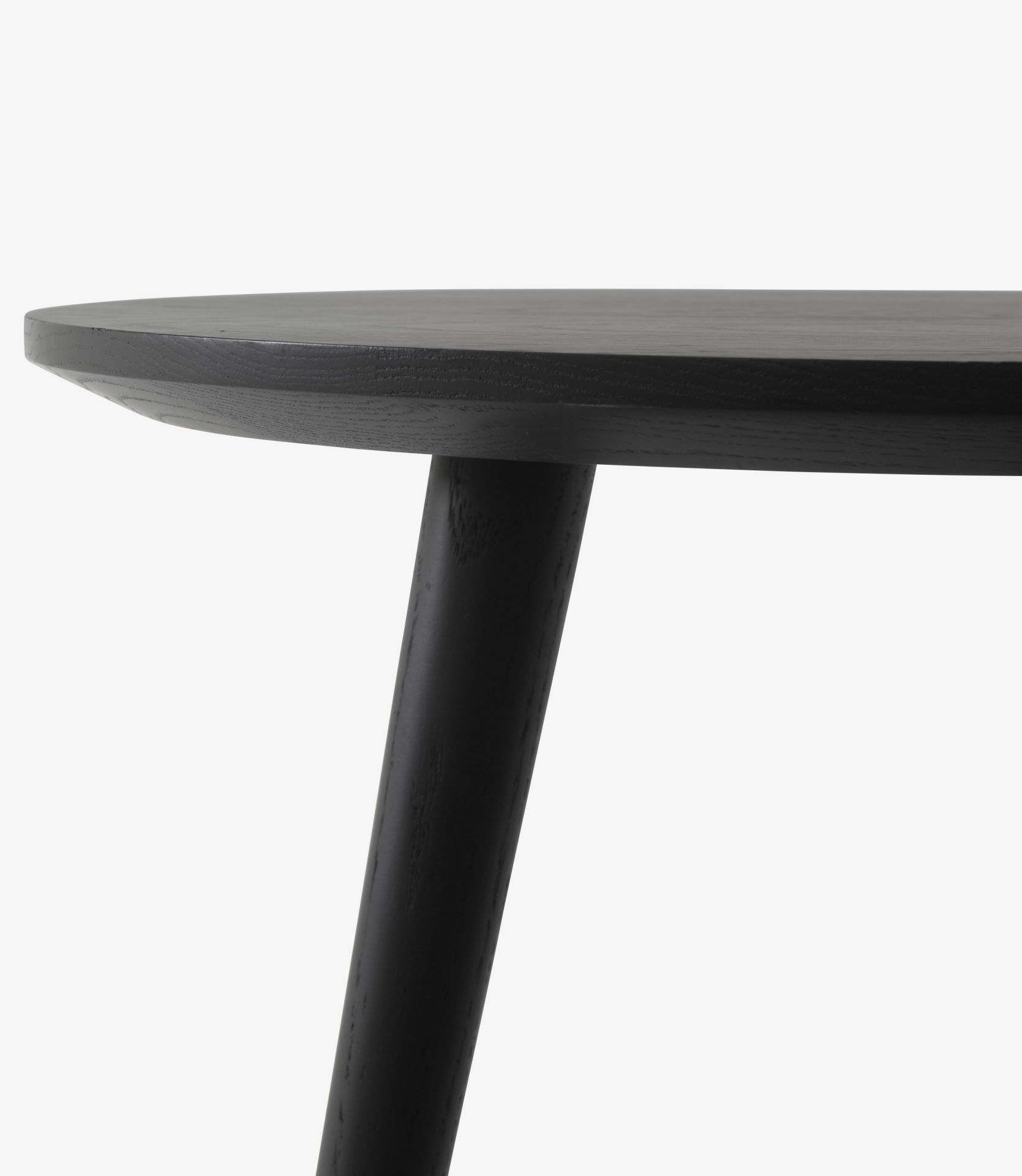 In Between Table SK3 / SK4 Tisch AndTradition