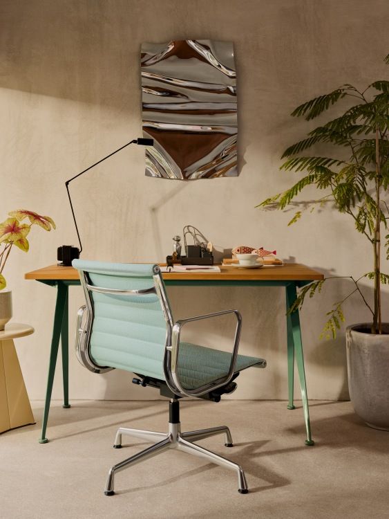 Tabouret Métallique Metallic Hocker Vitra