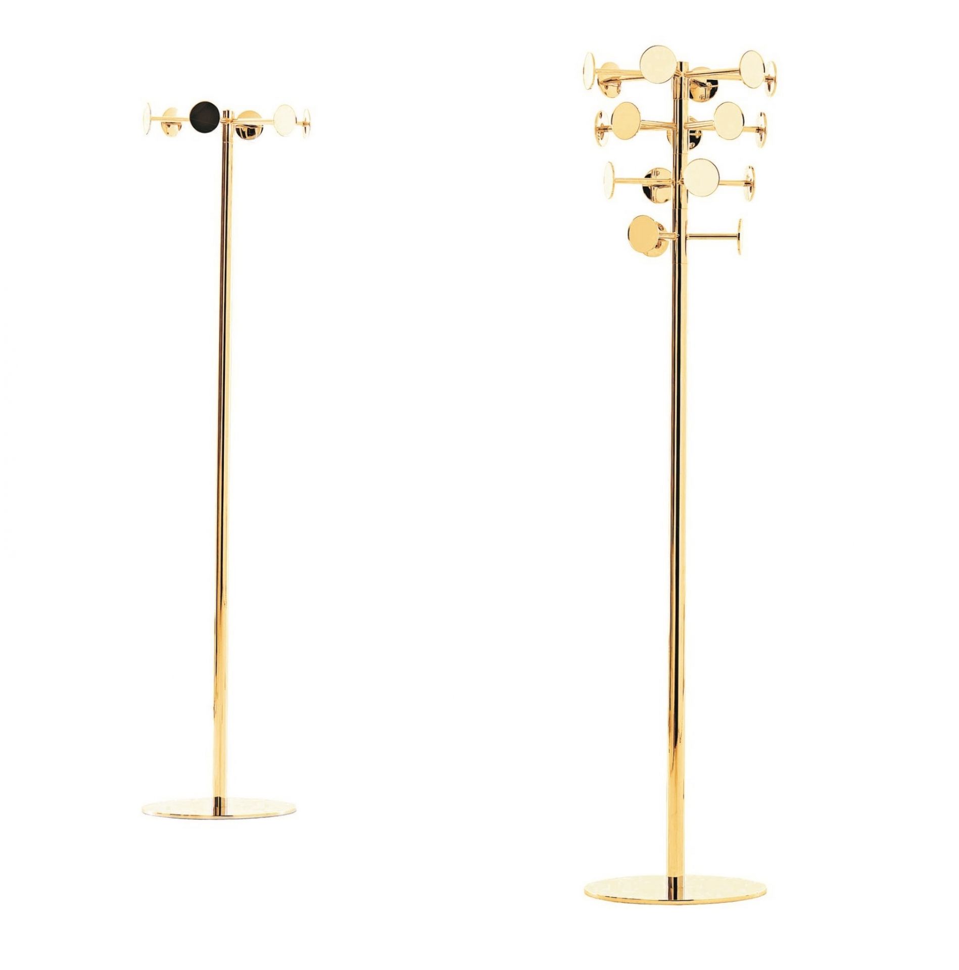 Zwei goldene Chaperon Kleiderständer von Opinion Ciatti mit runden Haken auf weißem Hintergrund.