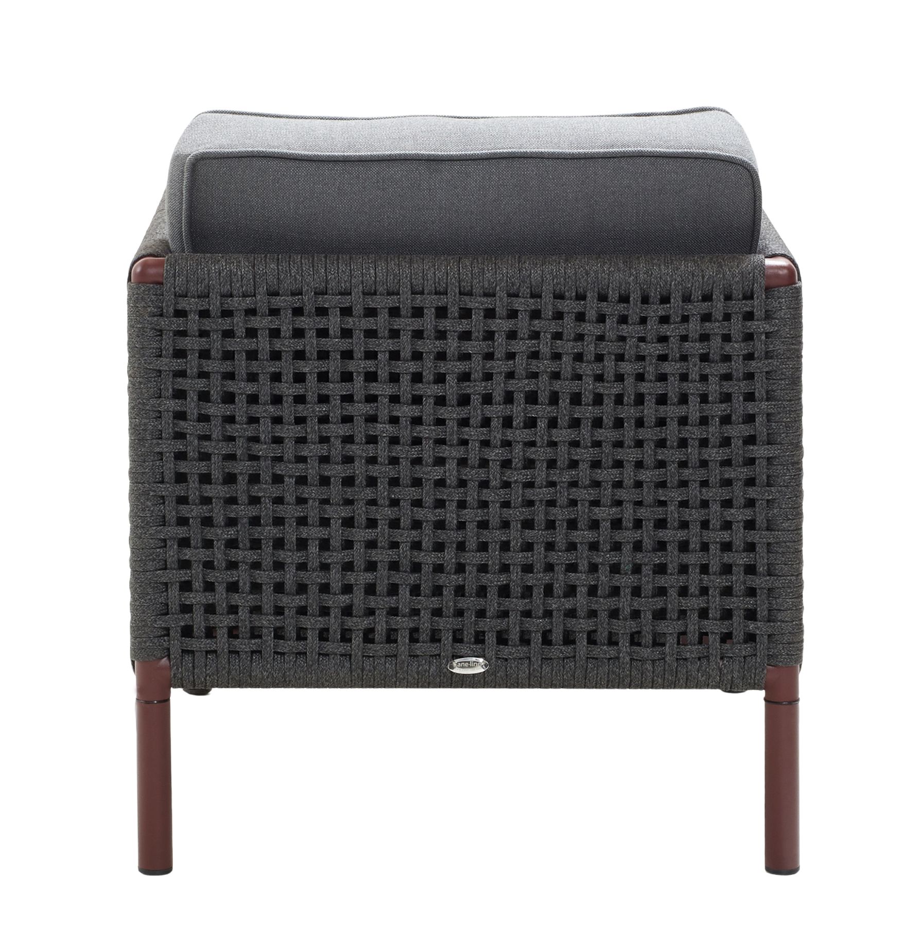 Encore Loungesessel in Bordeaux von Cane-Line mit AirTouch Kissen, Gartenmöbel für Terrasse.