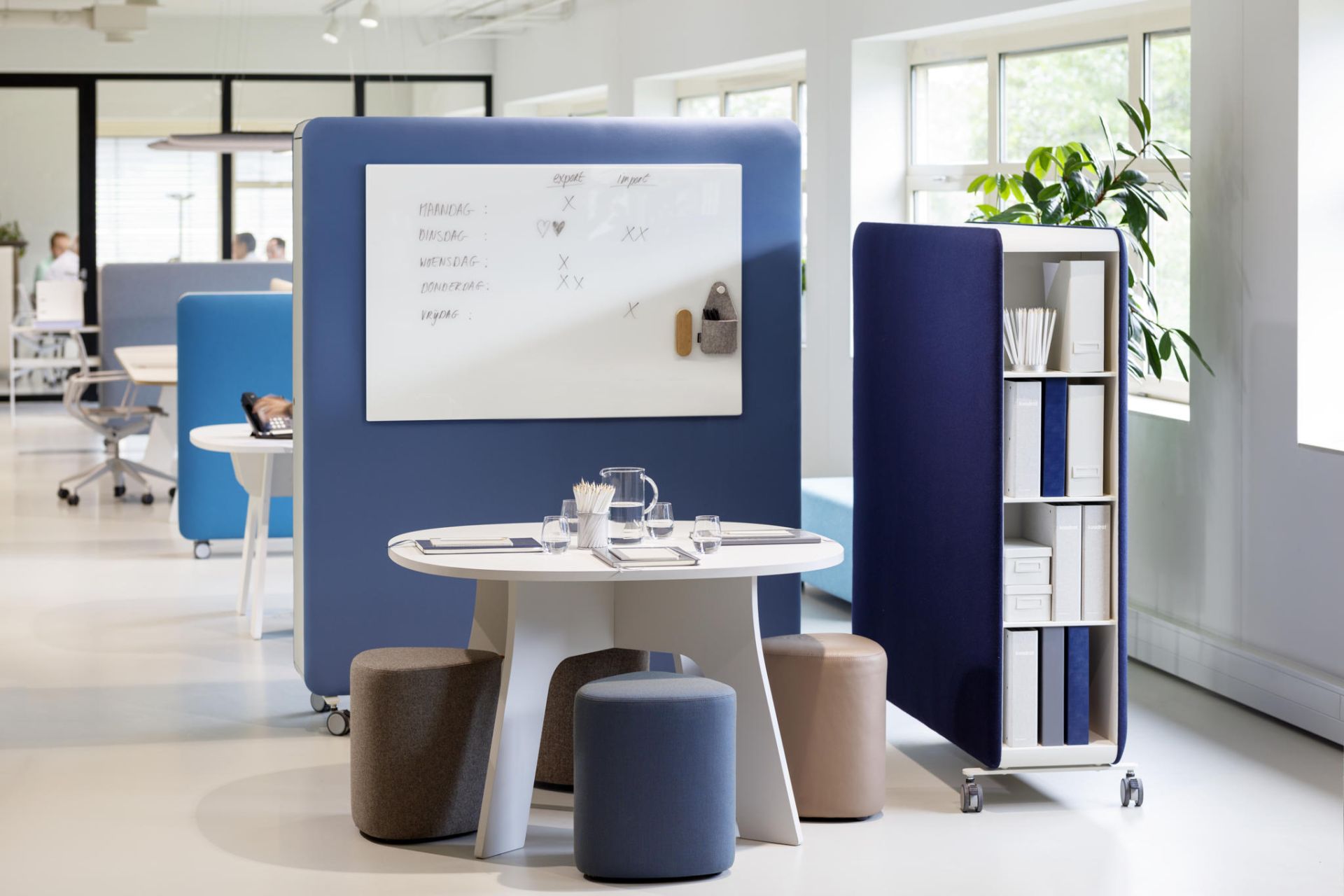 Pillow Space Akustik- / Raumteiler Cascando