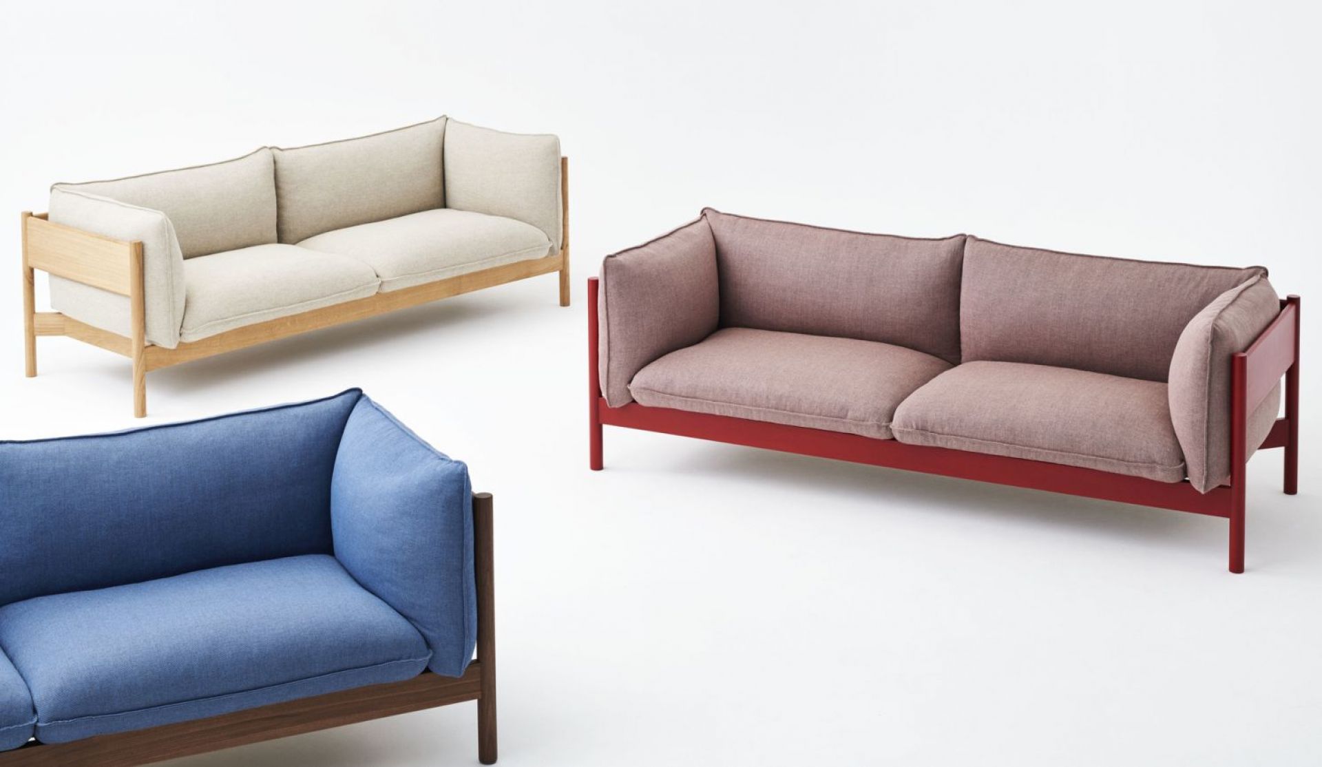 Arbour Eco 3-Sitzer Sofa von Hay in verschiedenen Farben und mit Holzrahmen. Modernes Design.