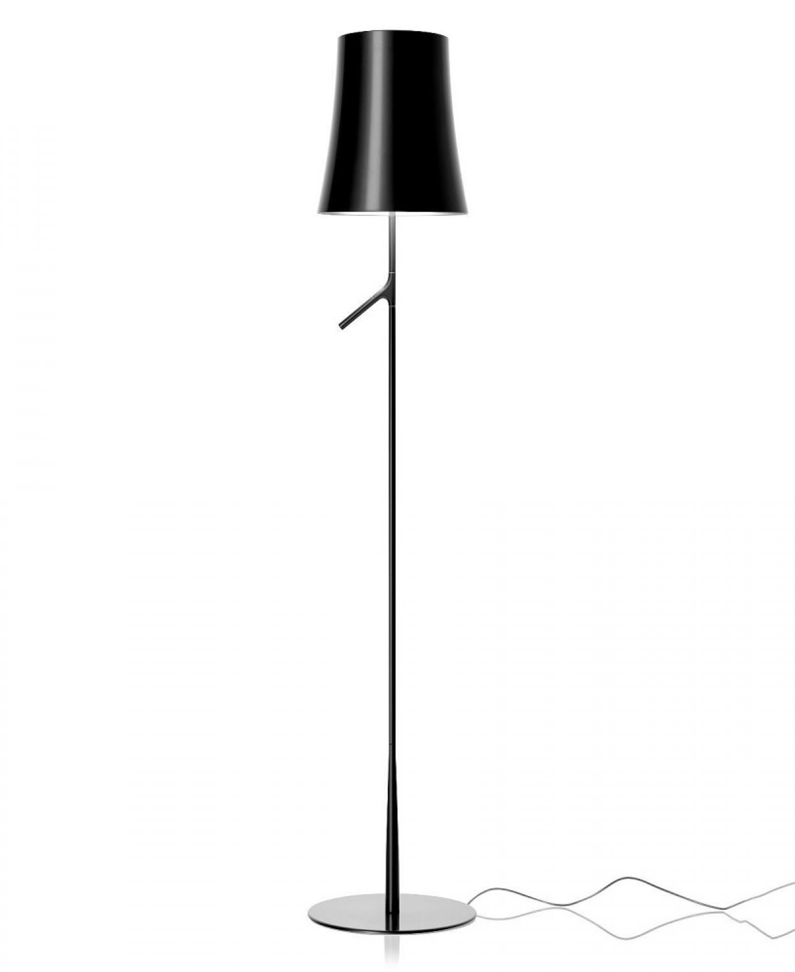 Schwarze Birdie Lettura Stehleuchte von Foscarini: Moderne Leselampe mit Fußschalter und elegantem Design.